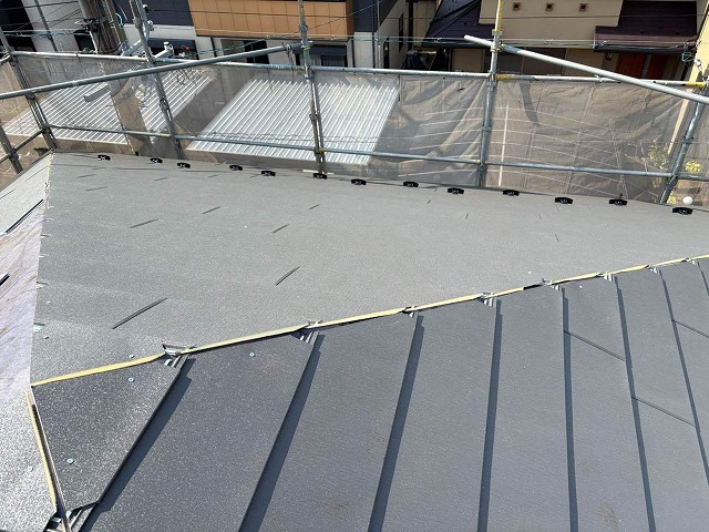 隅棟の取り付け前